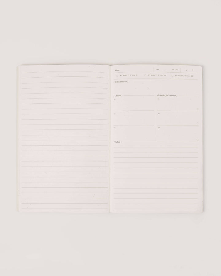 The Night Routine Journal is a space for you to dive deeper into what is important for you to feel your best at the end of each day. 
