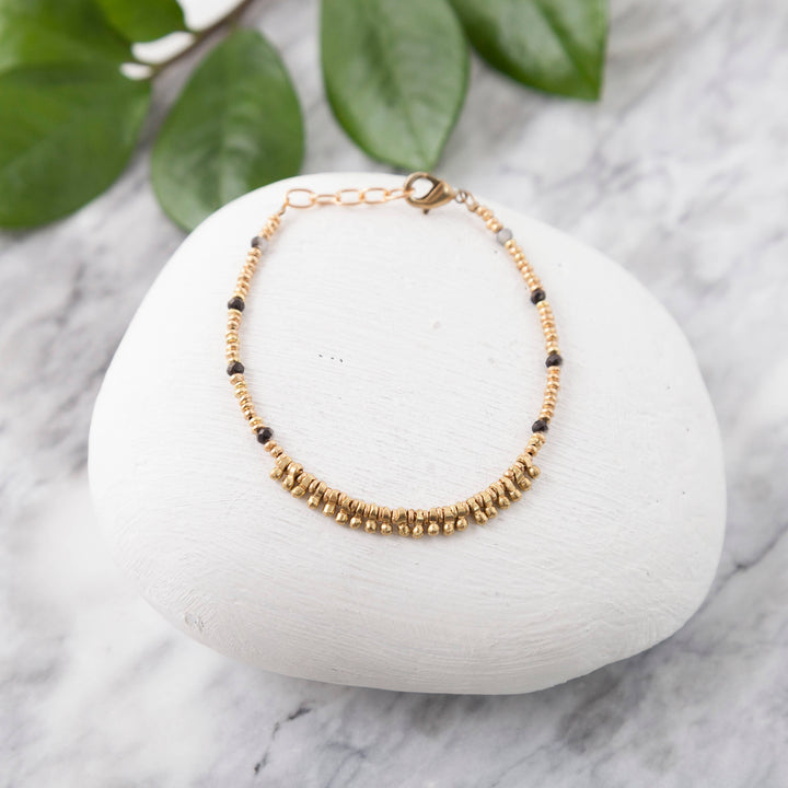 Baizaar - Brass Beaded Clasp Bracelet