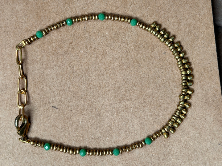 Baizaar - Brass Beaded Clasp Bracelet
