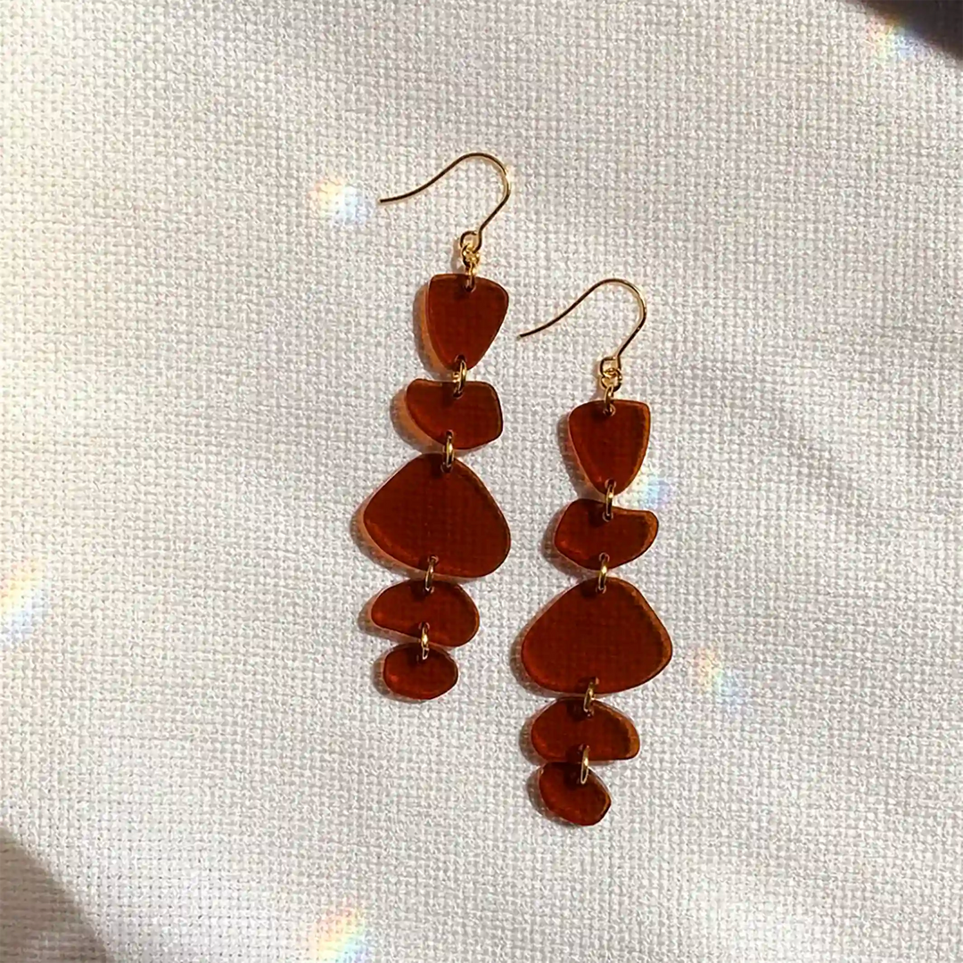 Balance Earrings, Amber