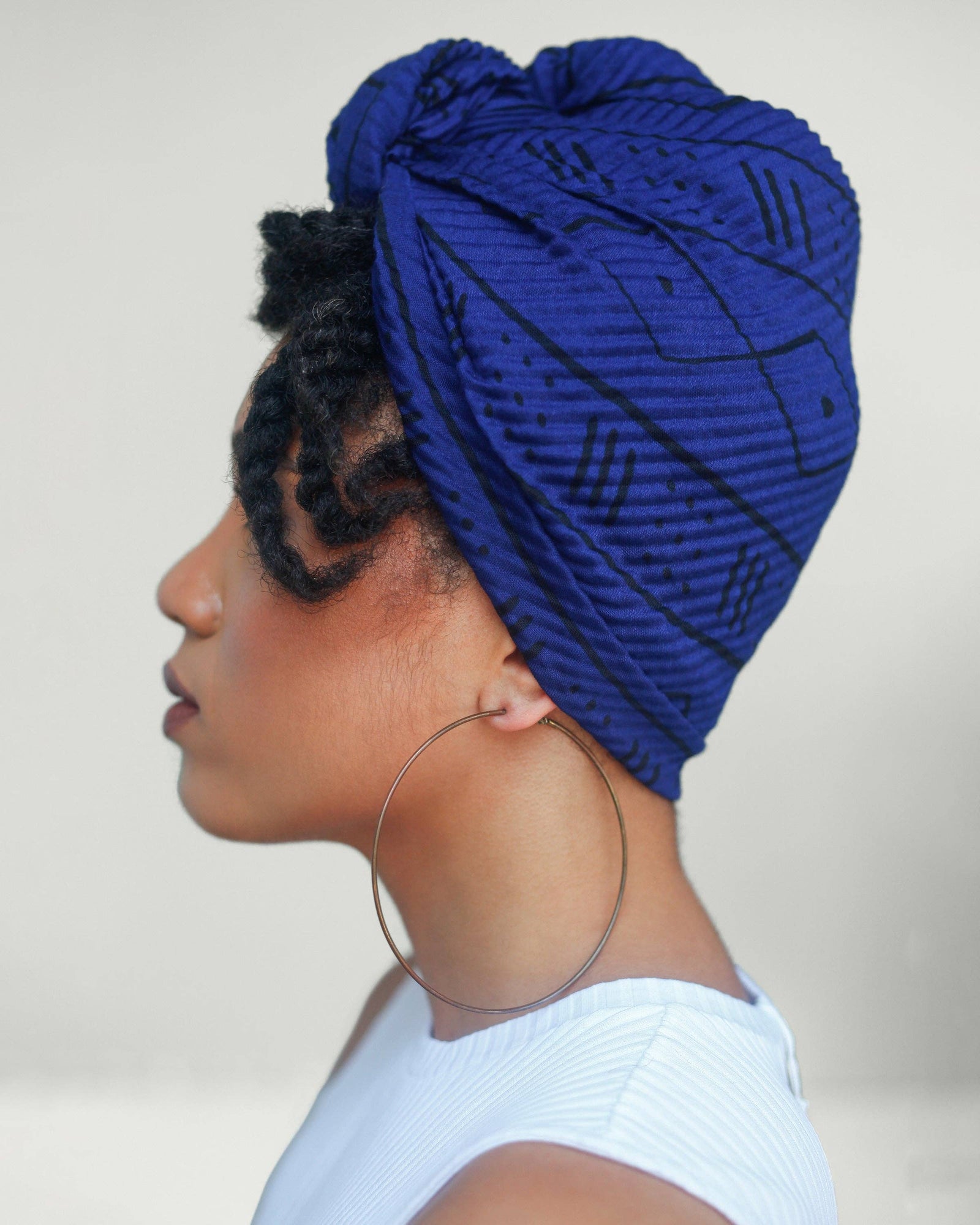 The Wrap Life - Printed Pleated Head Wrap in Essence: Blue