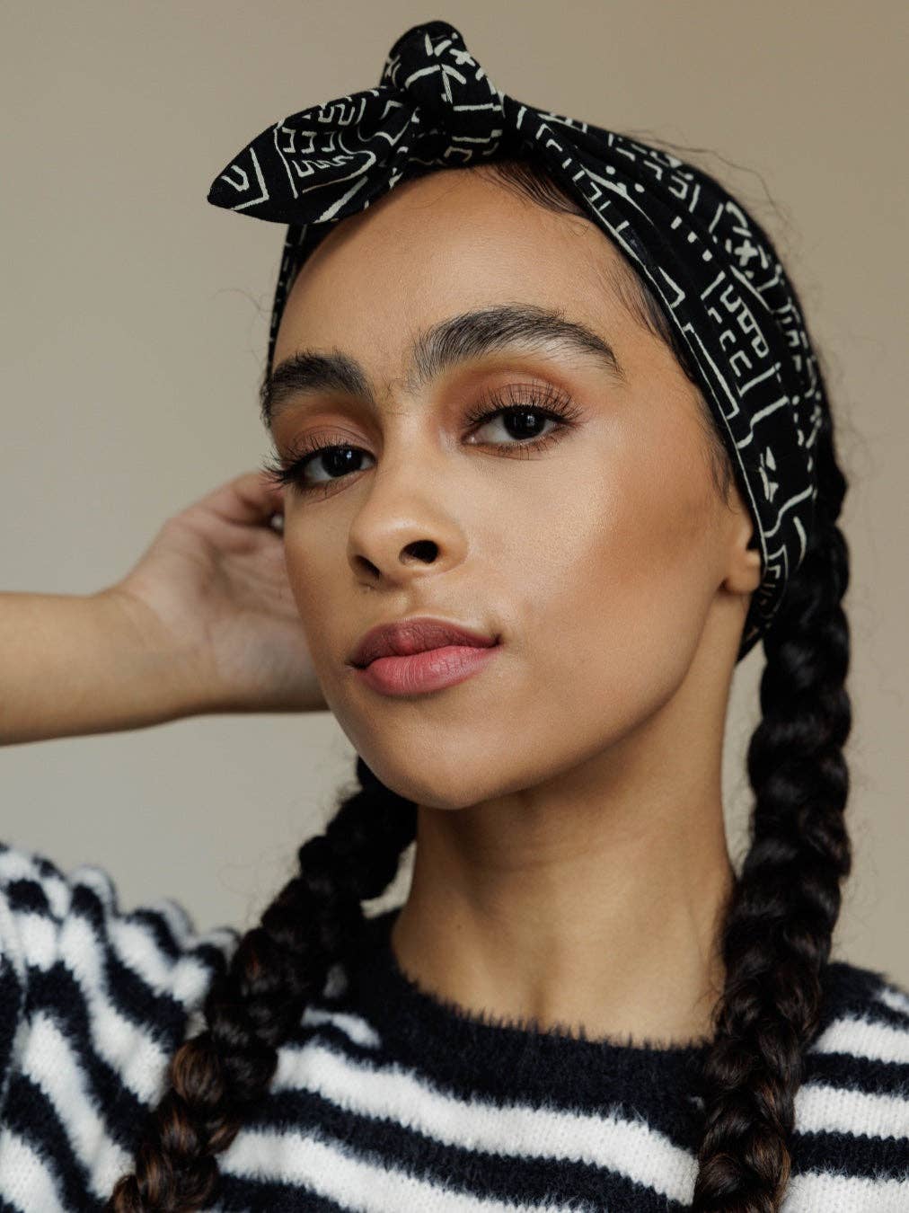 The Wrap Life - Printed Stretch Bandie in Noire Heritage: Black 