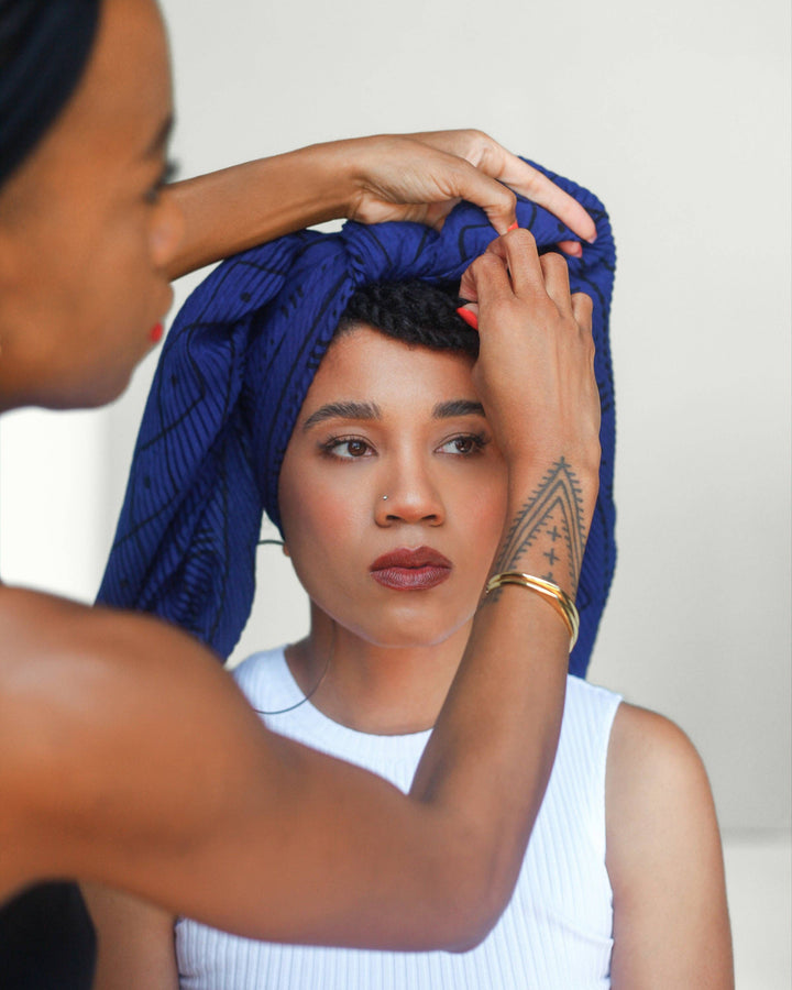 The Wrap Life - Printed Pleated Head Wrap in Essence: Blue
