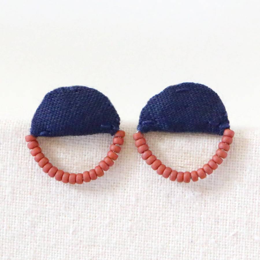 Circle Studs (Navy & Coral) ashdel bead earrings size 1/2 in